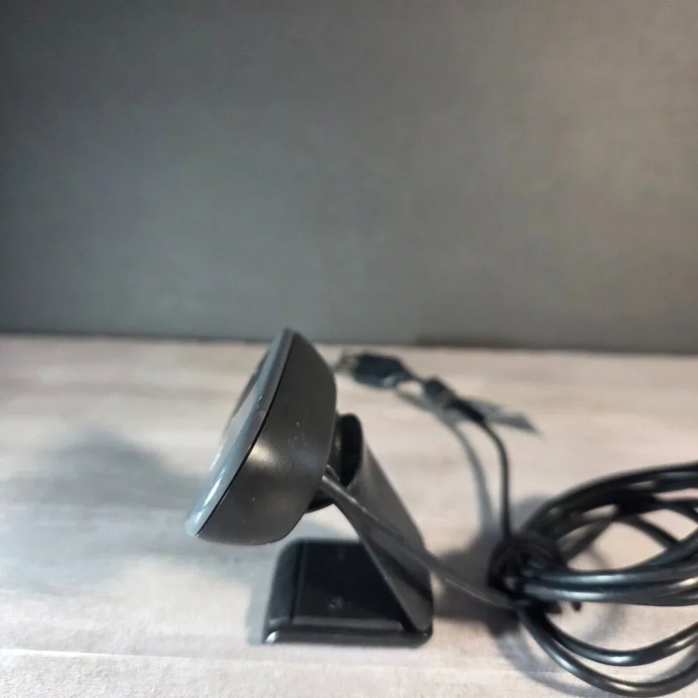 Logitech C270 HD Webcam - 720P - USB 2.0 - Widescreen HD Video Calling V-U0018